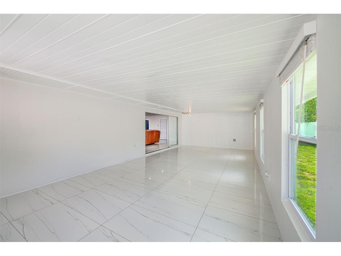 9027 Merrimoor Boulevard Seminole FL 33777 TB8396547 image19