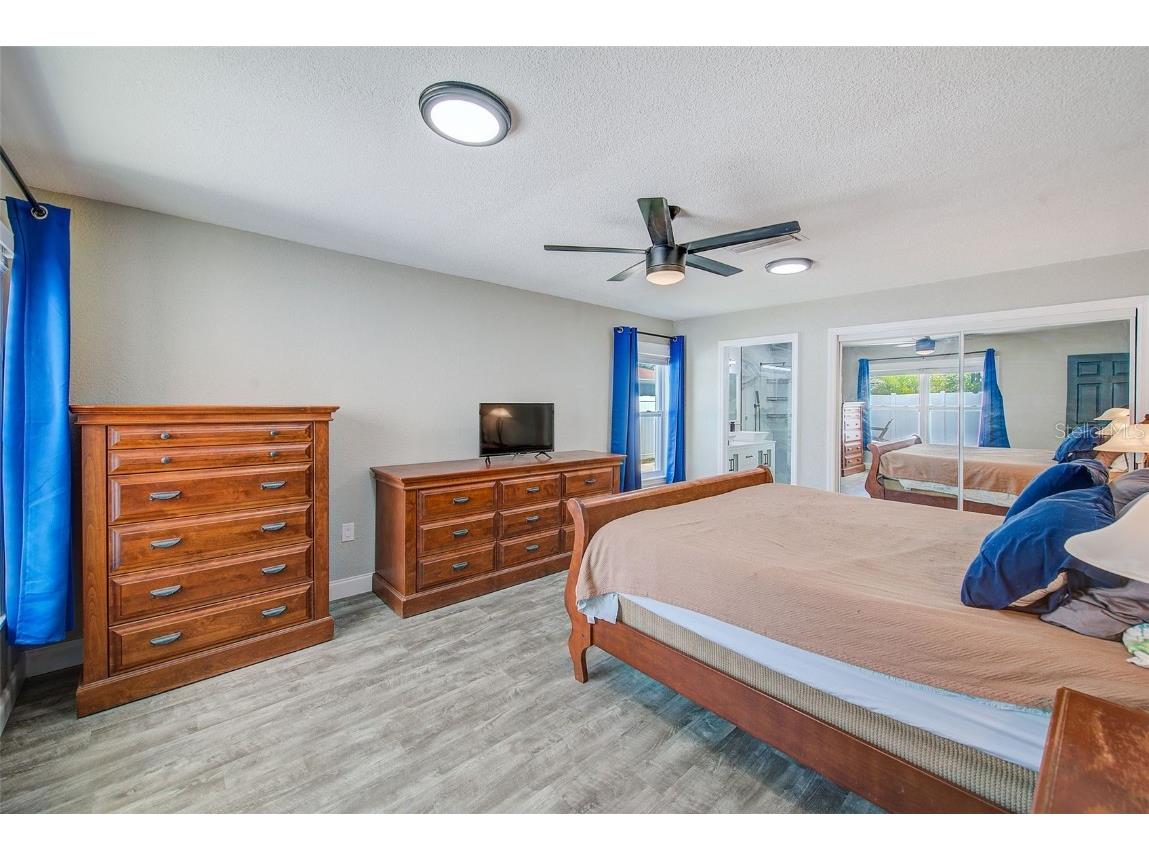 9027 Merrimoor Boulevard Seminole FL 33777 TB8396547 image20