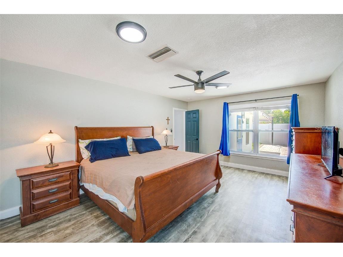 9027 Merrimoor Boulevard Seminole FL 33777 TB8396547 image22