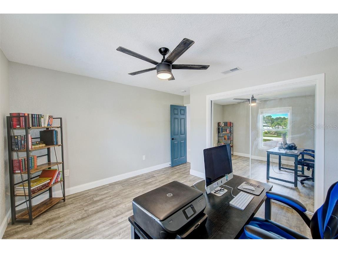 9027 Merrimoor Boulevard Seminole FL 33777 TB8396547 image26