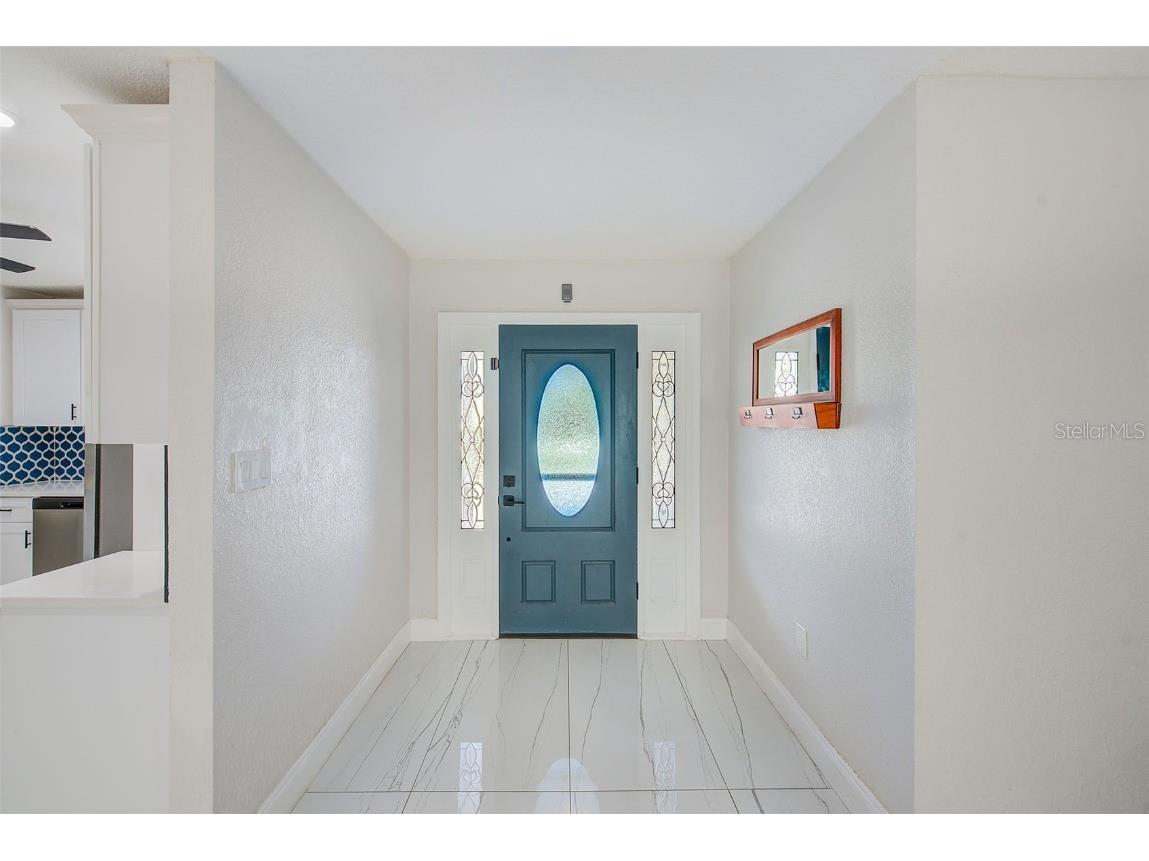 9027 Merrimoor Boulevard Seminole FL 33777 TB8396547 image3