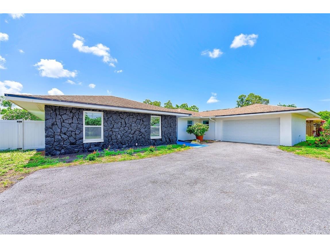 9027 Merrimoor Boulevard Seminole FL 33777 TB8396547 image34