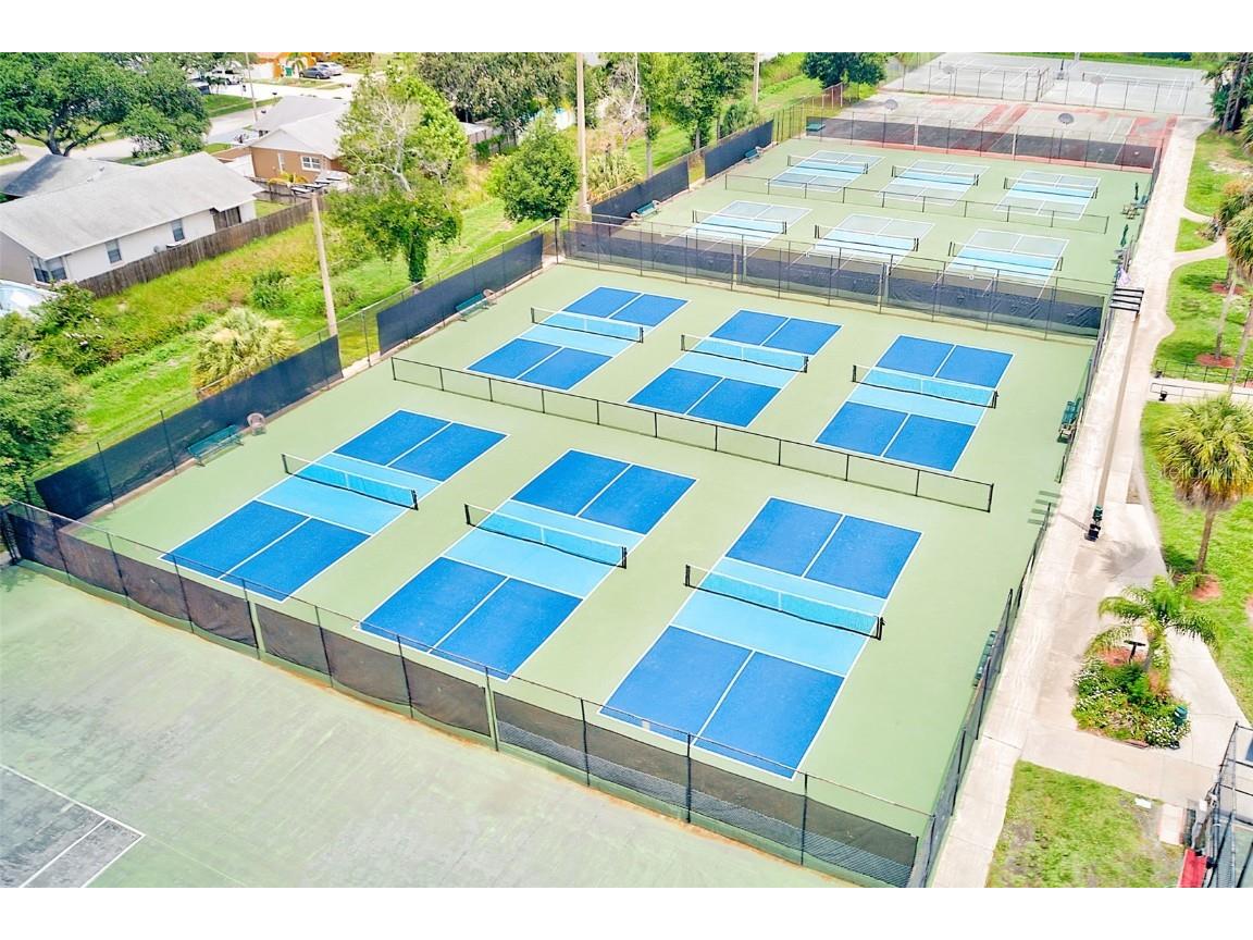 9027 Merrimoor Boulevard Seminole FL 33777 TB8396547 image54