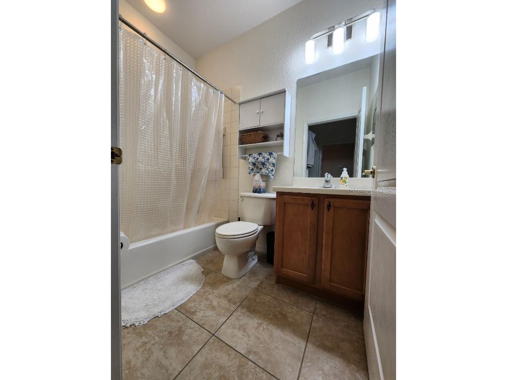 9027 Stone Harbour Loop Bradenton FL 34212 A4676988 image16