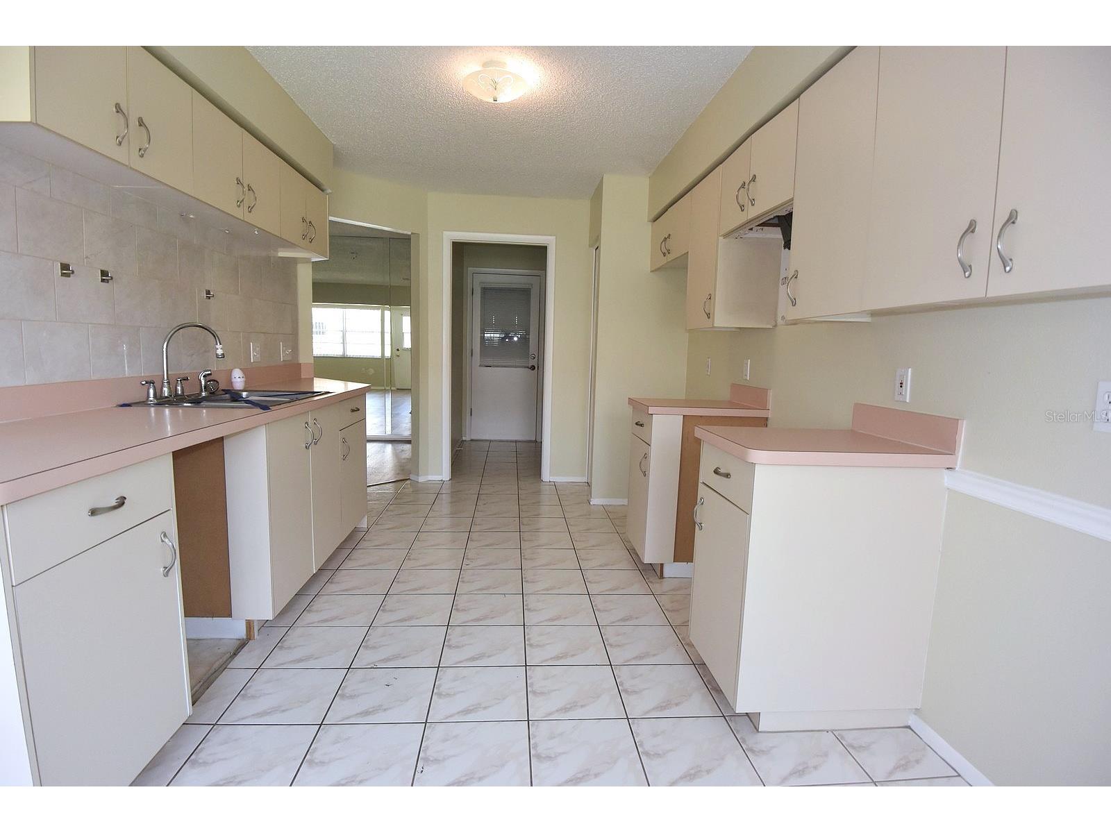 9027 Warwick Lane New Port Richey FL 34655 W7886277 image20