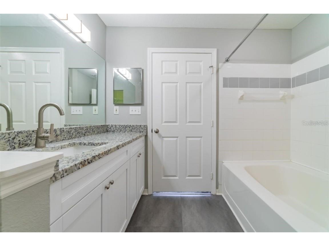 9028 Lake Chase Island Way Tampa FL 33626 - LAKE CHASE TB8457627 image21