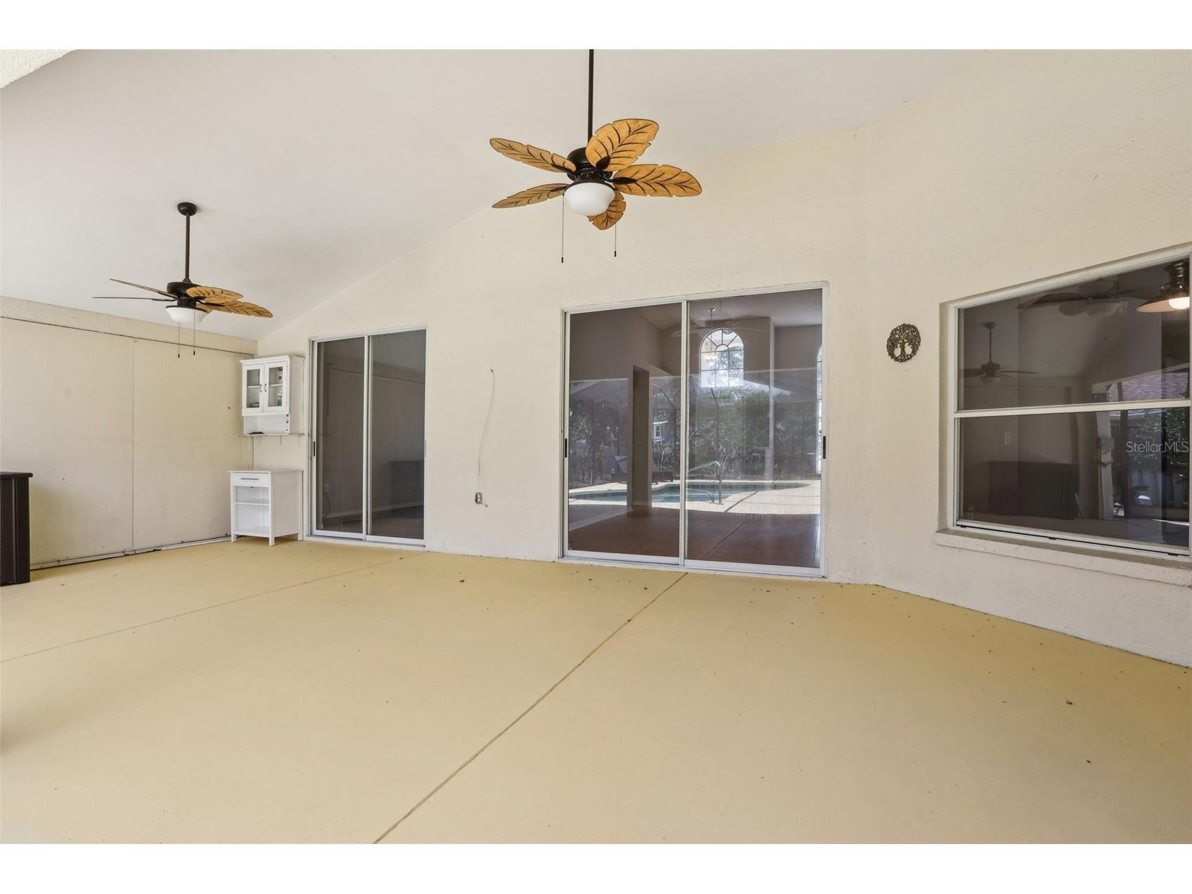 9029 Westbay Boulevard Tampa FL 33615 TB8529723 image46