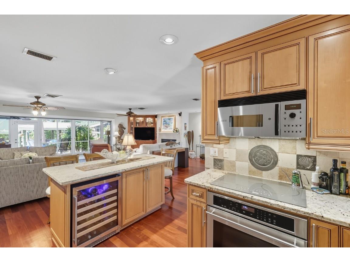 903 20th Avenue W Palmetto FL 34221 A4666409 image14