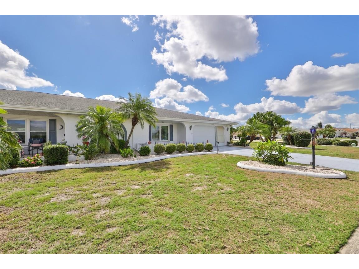 903 Bluewater Drive Sun City Center FL 33573 T3452228 image1