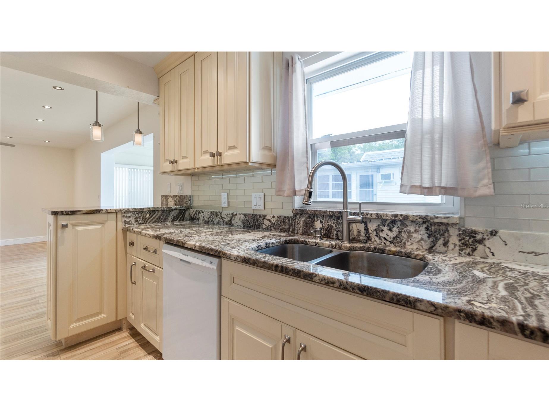 903 Cara Drive #903 Largo FL 33771 TB8487925 image18