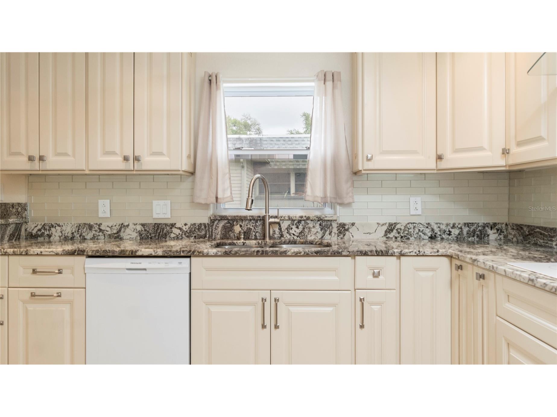 903 Cara Drive #903 Largo FL 33771 TB8487925 image19