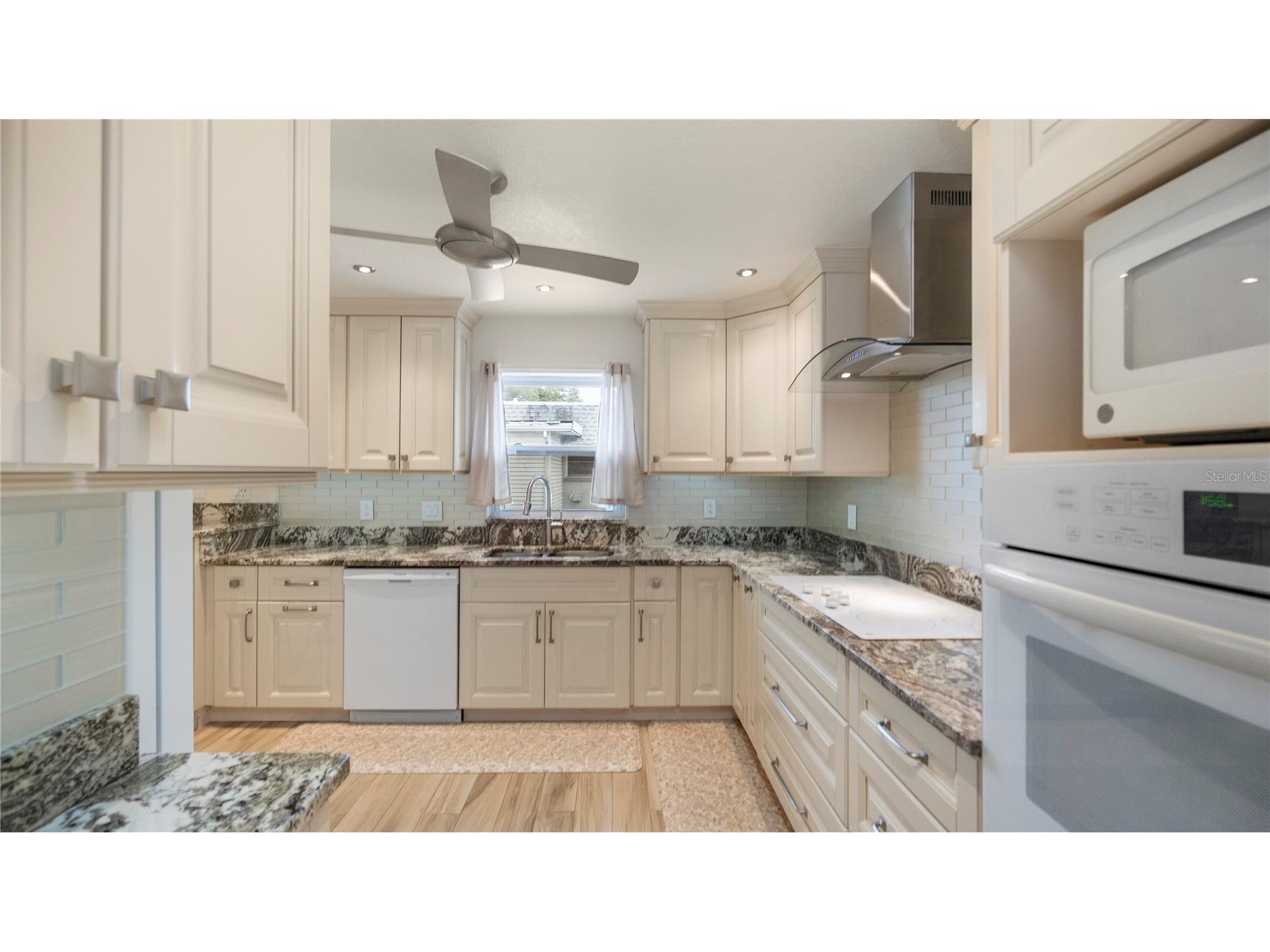 903 Cara Drive #903 Largo FL 33771 TB8487925 image20