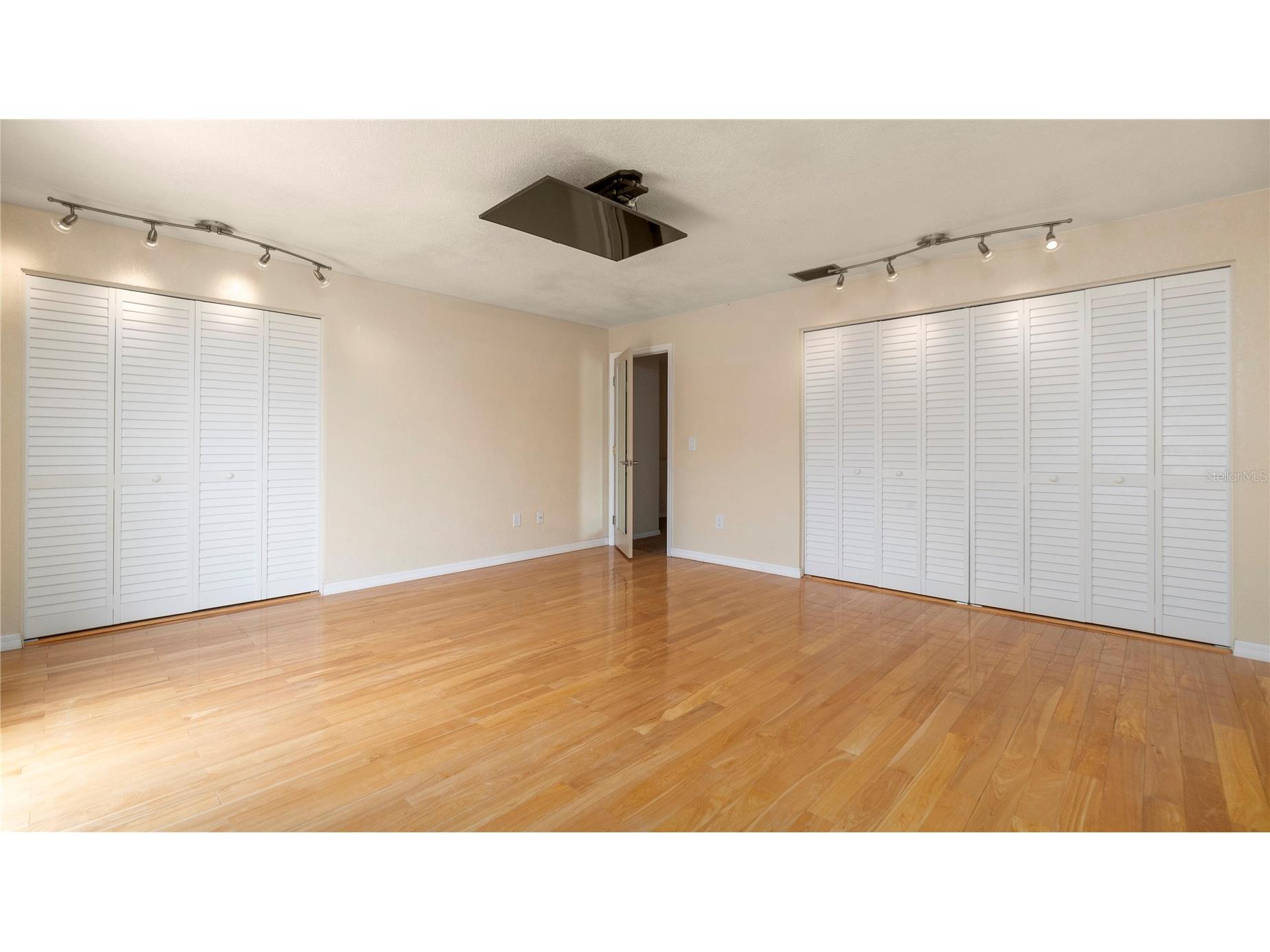 903 Cara Drive #903 Largo FL 33771 TB8487925 image34