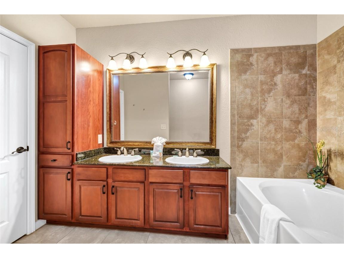 903 Charo Parkway #831 Davenport FL 33897 O6341651 image16