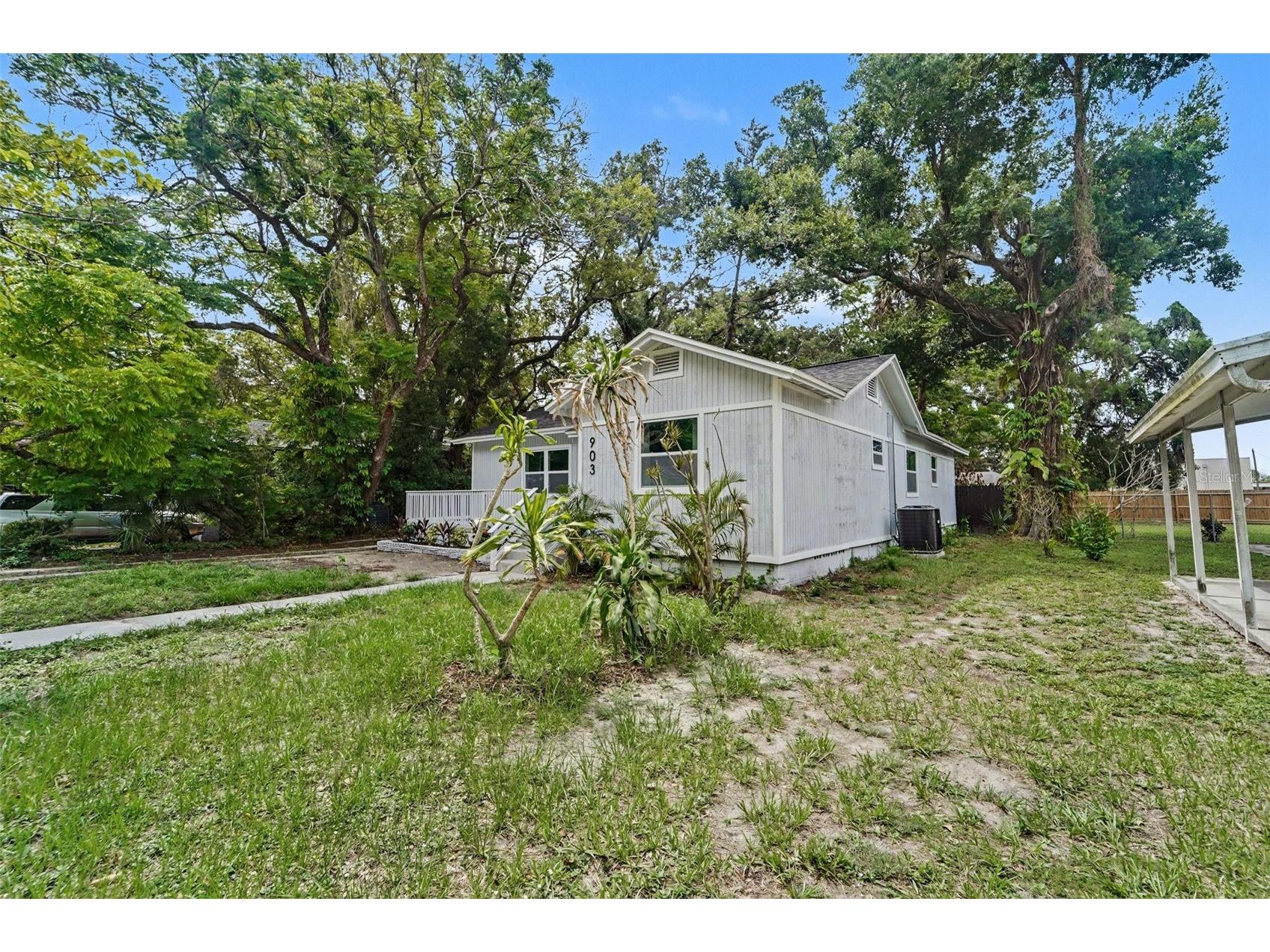903 E Cayuga Street Tampa FL 33603 TB8516112 image3