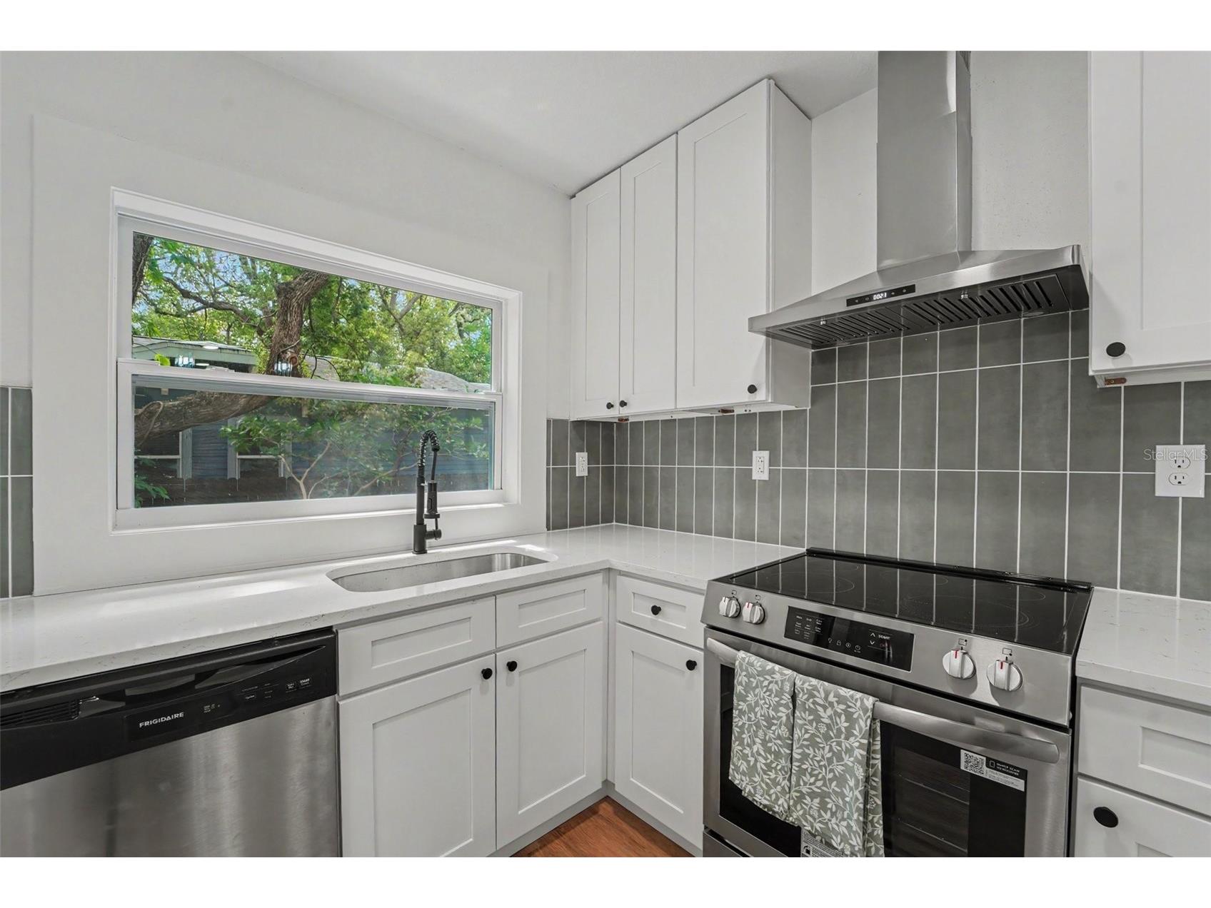 903 E Cayuga Street Tampa FL 33603 TB8516112 image9