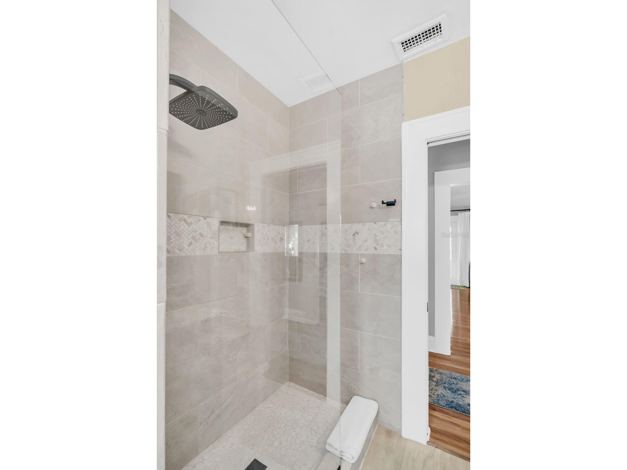 903 E Mcberry Street Tampa FL 33603 TB8472829 image23