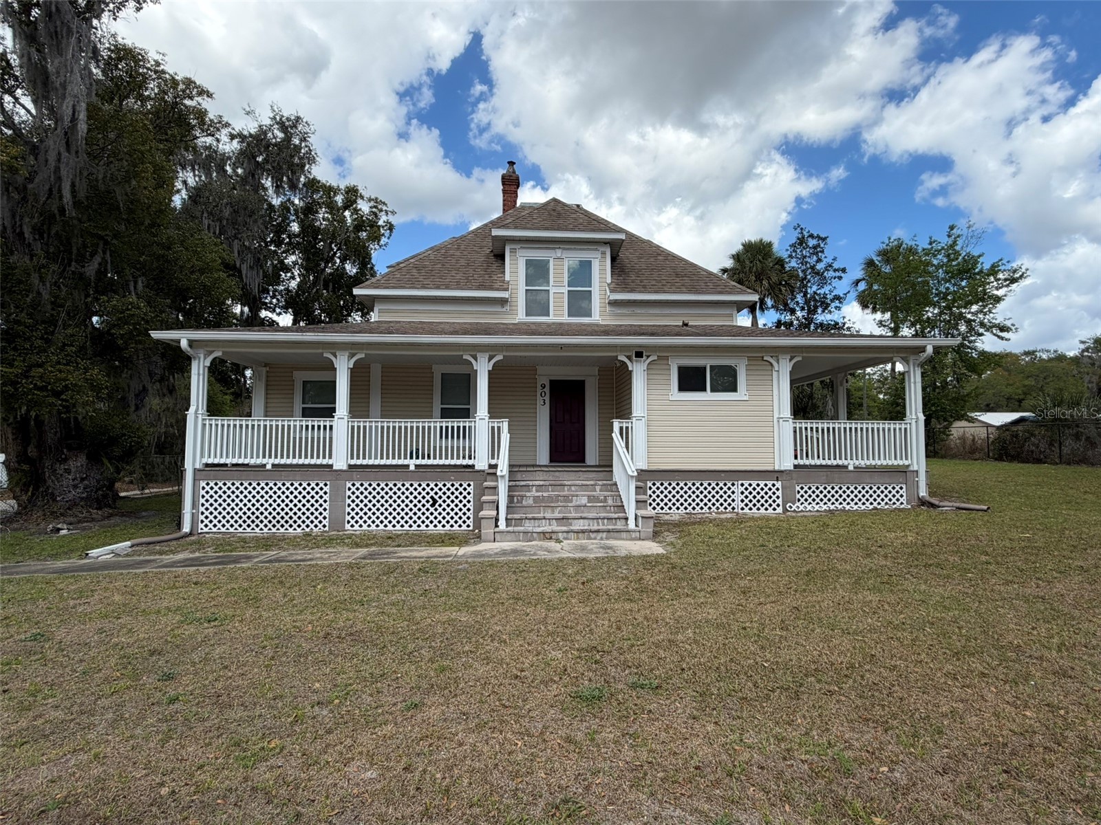 903 E New York Avenue Deland FL 32724 S5145394 image1