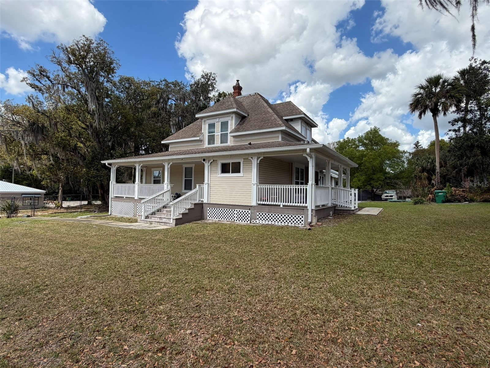 903 E New York Avenue Deland FL 32724 S5145394 image2