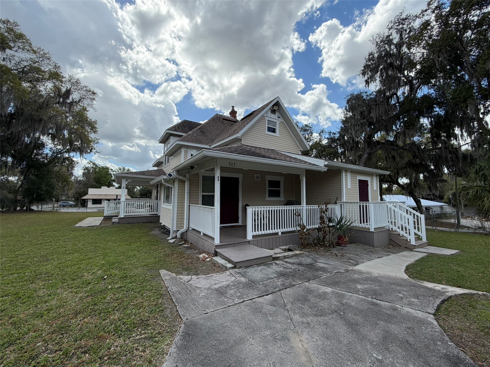 903 E New York Avenue Deland FL 32724 S5145394 image25