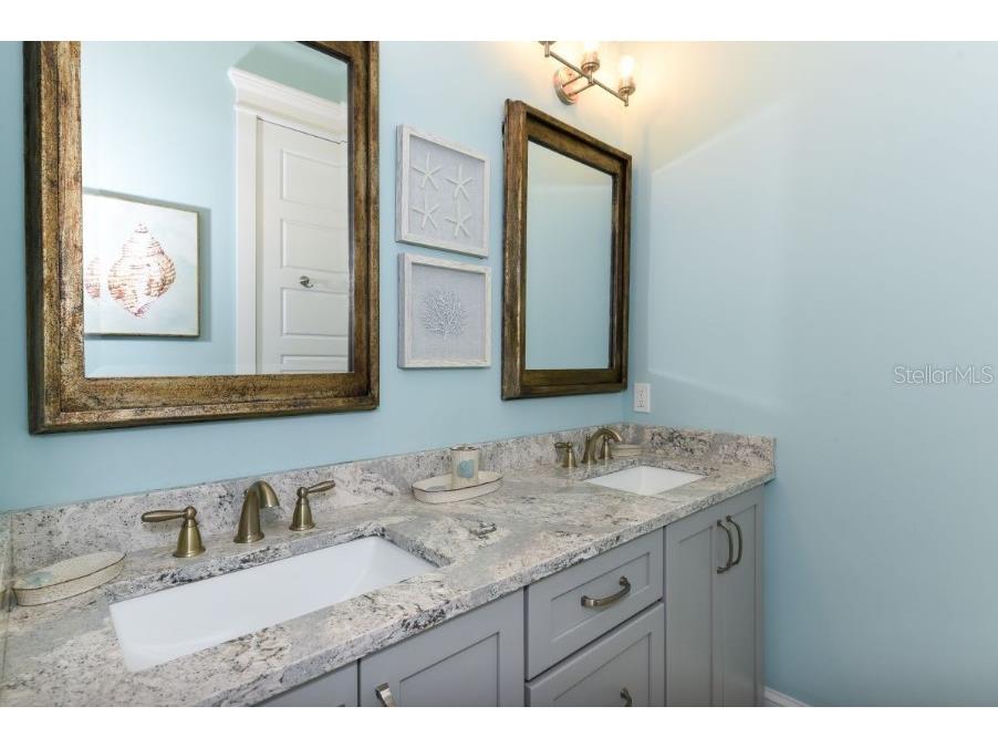 903 Gulf Drive S Bradenton Beach FL 34217 - GULF OF MEXICO A4685357 image21