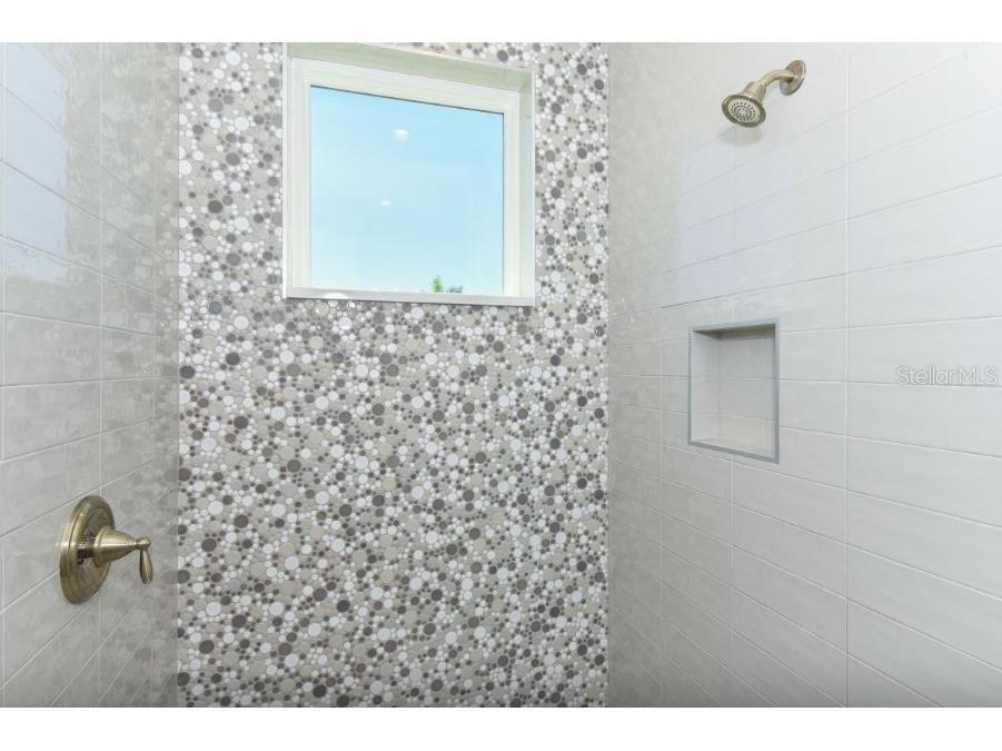 903 Gulf Drive S Bradenton Beach FL 34217 - GULF OF MEXICO A4685357 image31