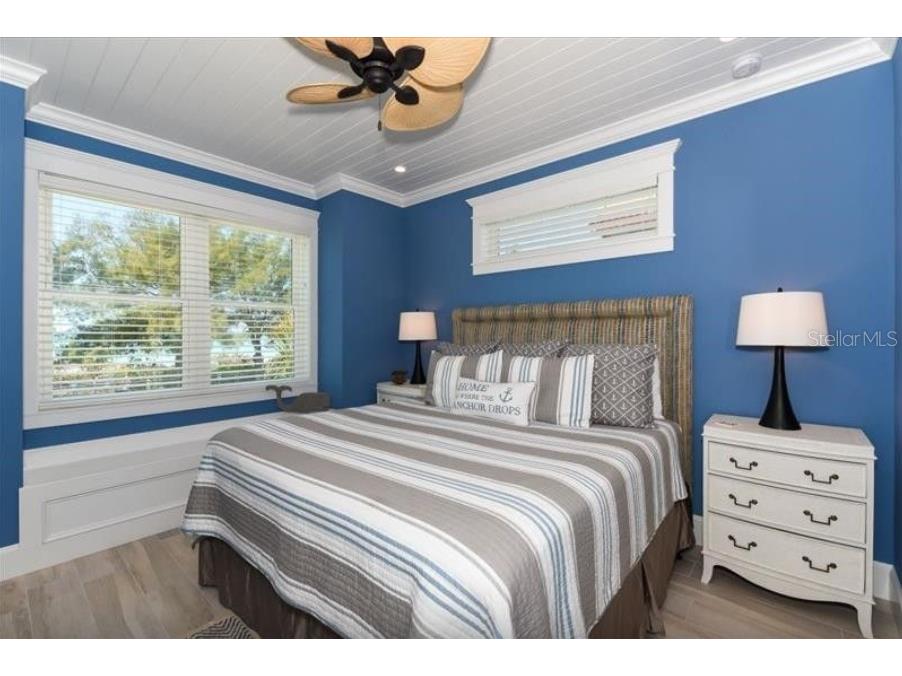 903 Gulf Drive S Bradenton Beach FL 34217 - GULF OF MEXICO A4685357 image33