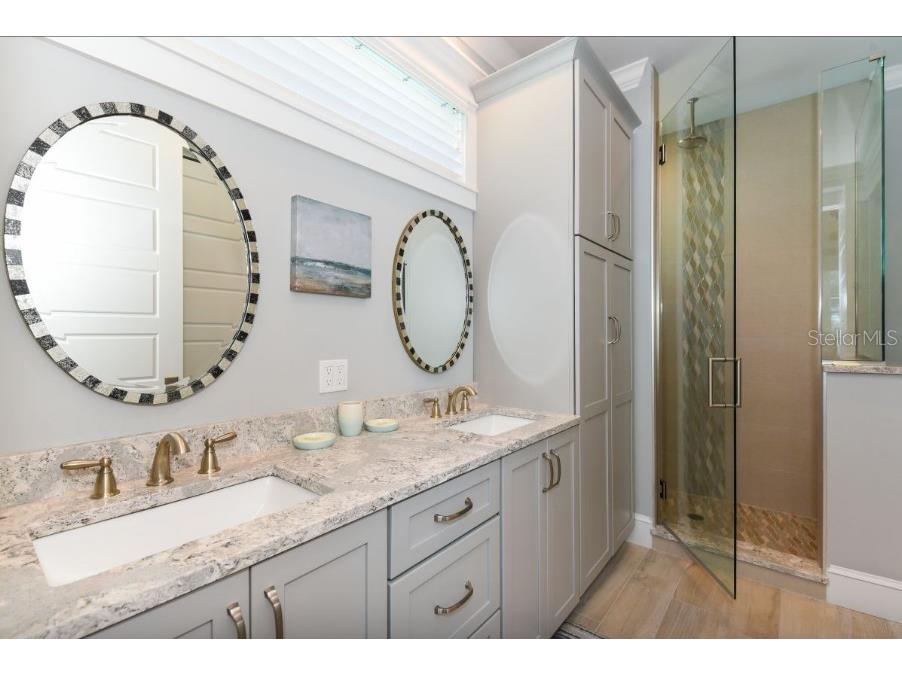 903 Gulf Drive S Bradenton Beach FL 34217 - GULF OF MEXICO A4685357 image34