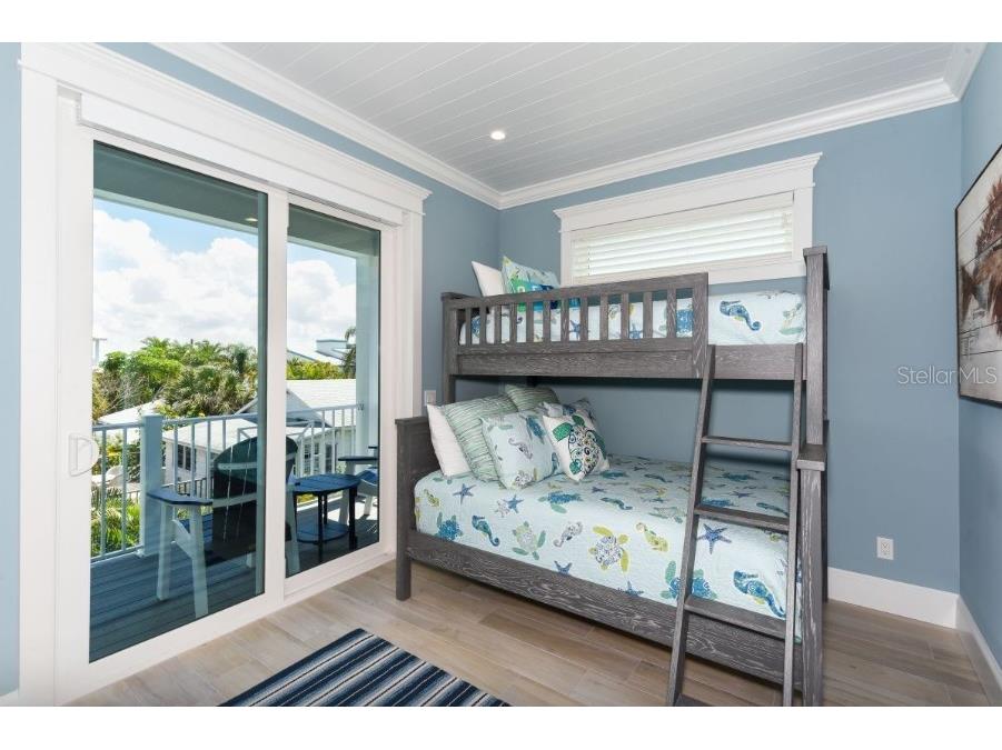 903 Gulf Drive S Bradenton Beach FL 34217 - GULF OF MEXICO A4685357 image35