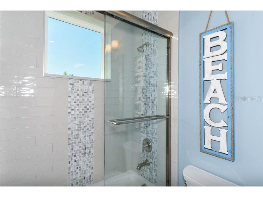 903 Gulf Drive S Bradenton Beach FL 34217 - GULF OF MEXICO A4685357 image36