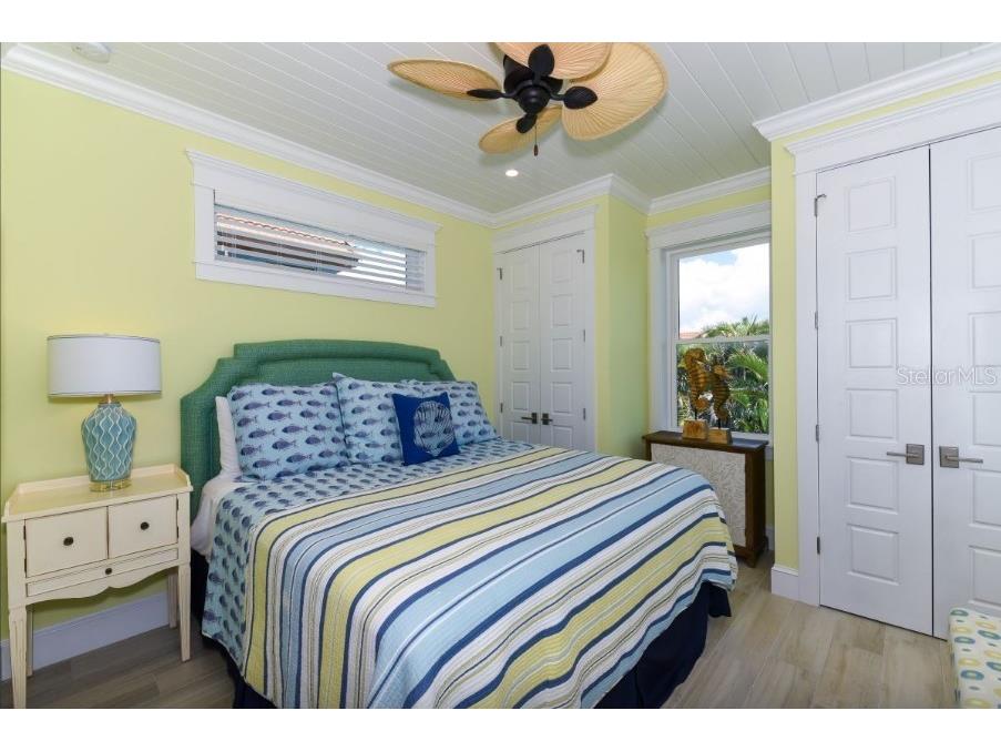 903 Gulf Drive S Bradenton Beach FL 34217 - GULF OF MEXICO A4685357 image38