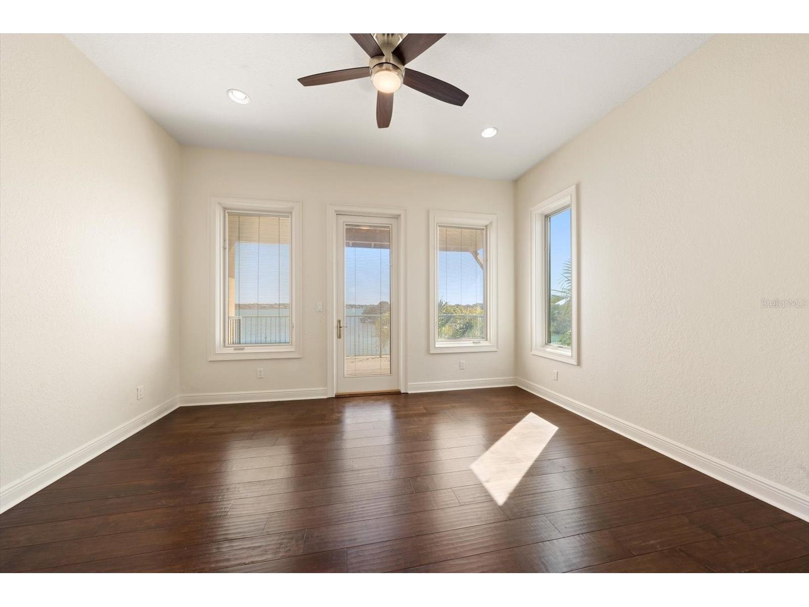 903 Harbor Drive Belleair Beach FL 33786 TB8475058 image46