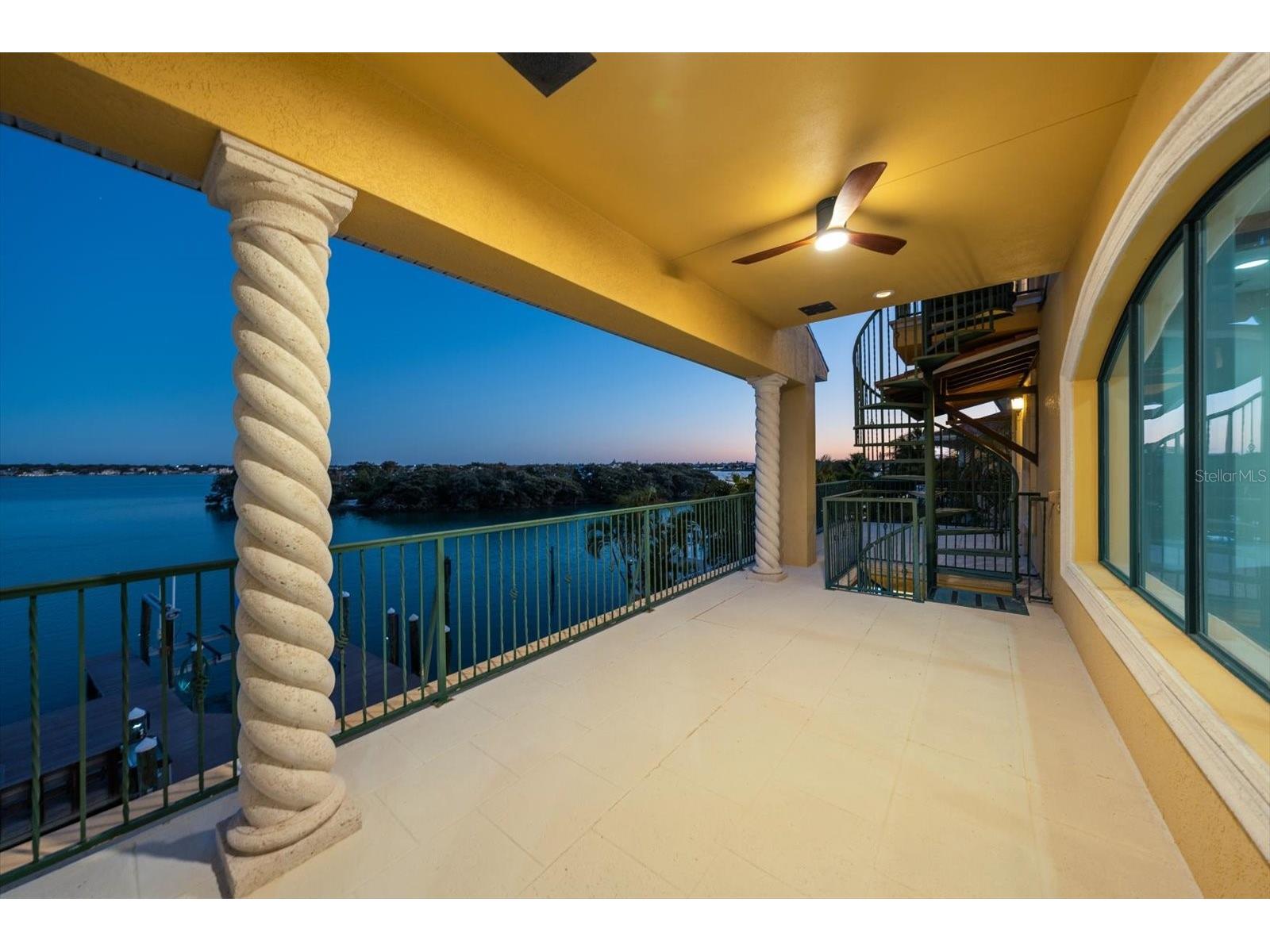 903 Harbor Drive Belleair Beach FL 33786 TB8475058 image71