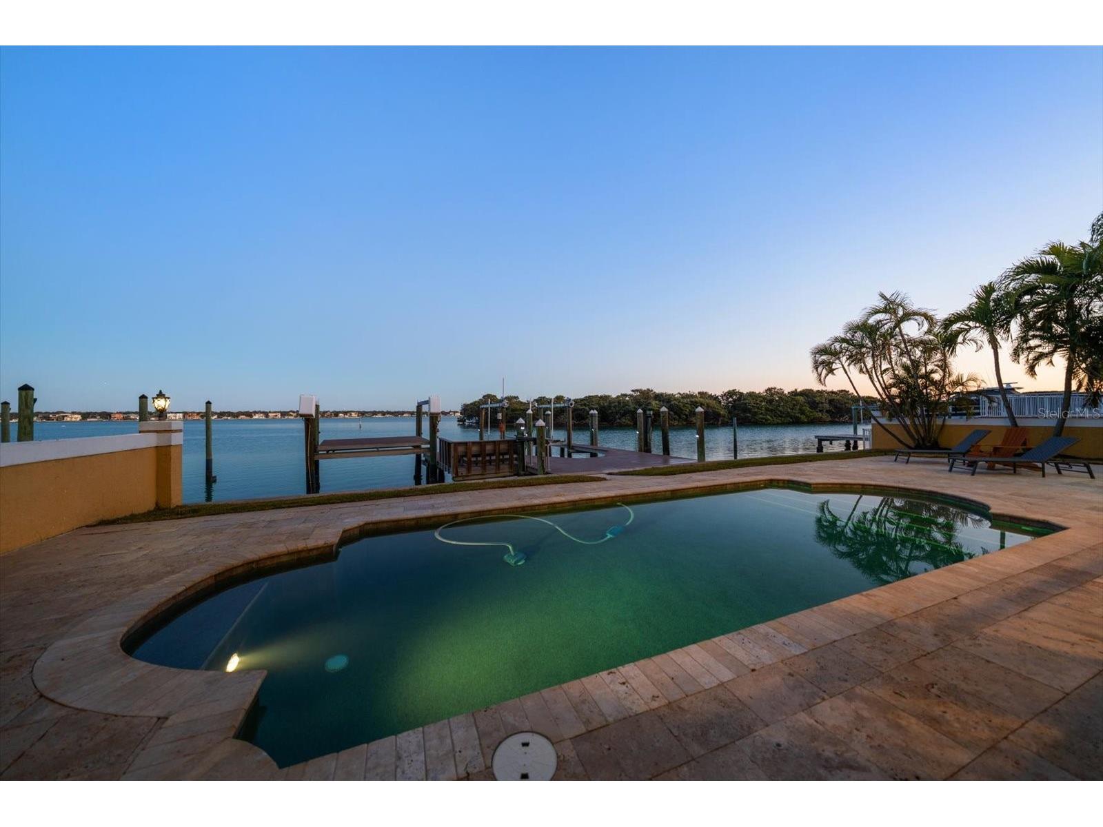 903 Harbor Drive Belleair Beach FL 33786 TB8475058 image72