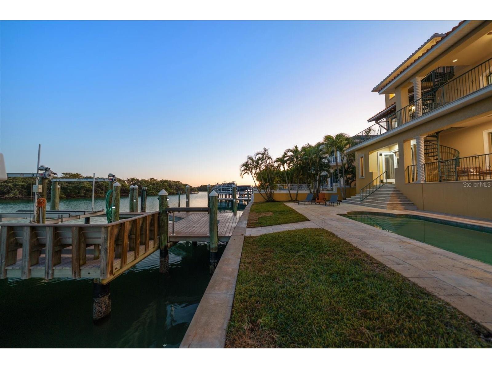 903 Harbor Drive Belleair Beach FL 33786 TB8475058 image73