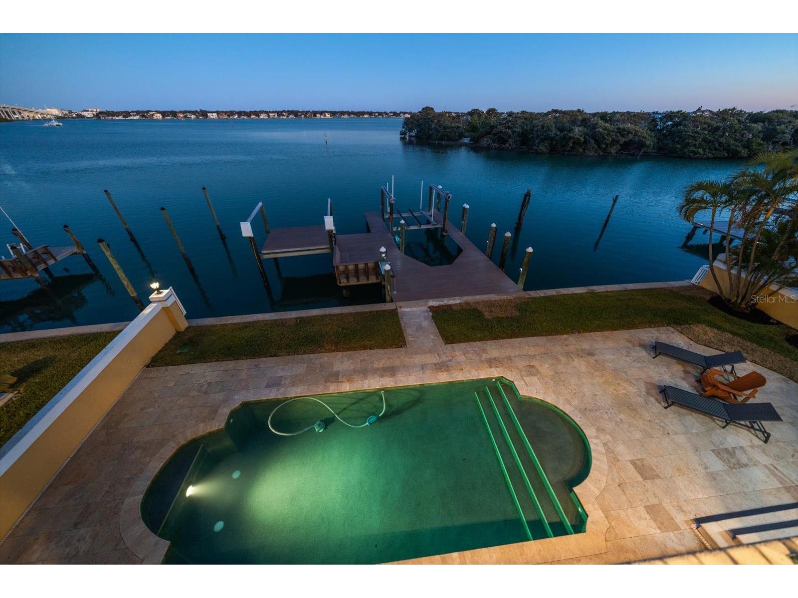 903 Harbor Drive Belleair Beach FL 33786 TB8475058 image86