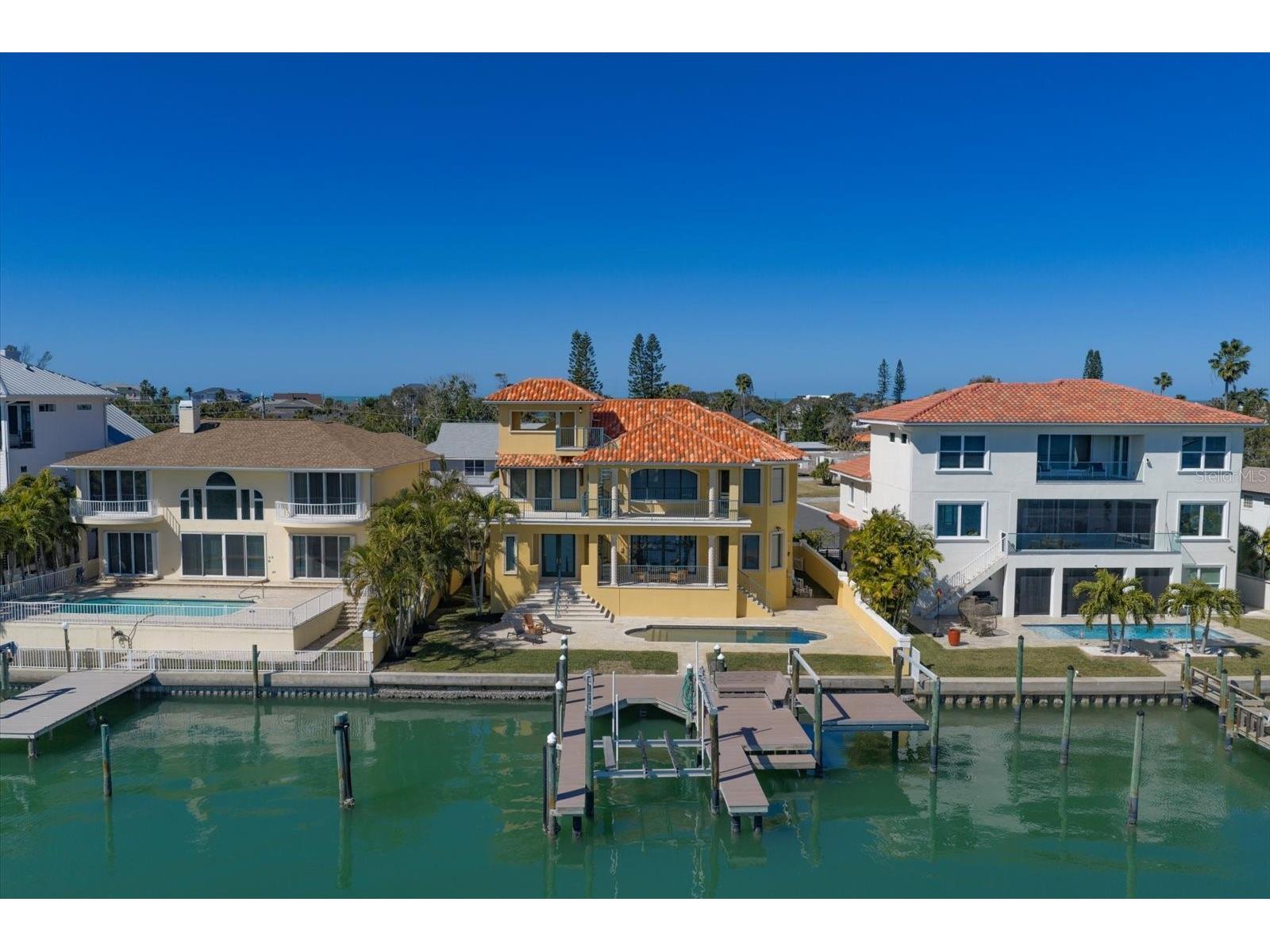 903 Harbor Drive Belleair Beach FL 33786 TB8475058 image94