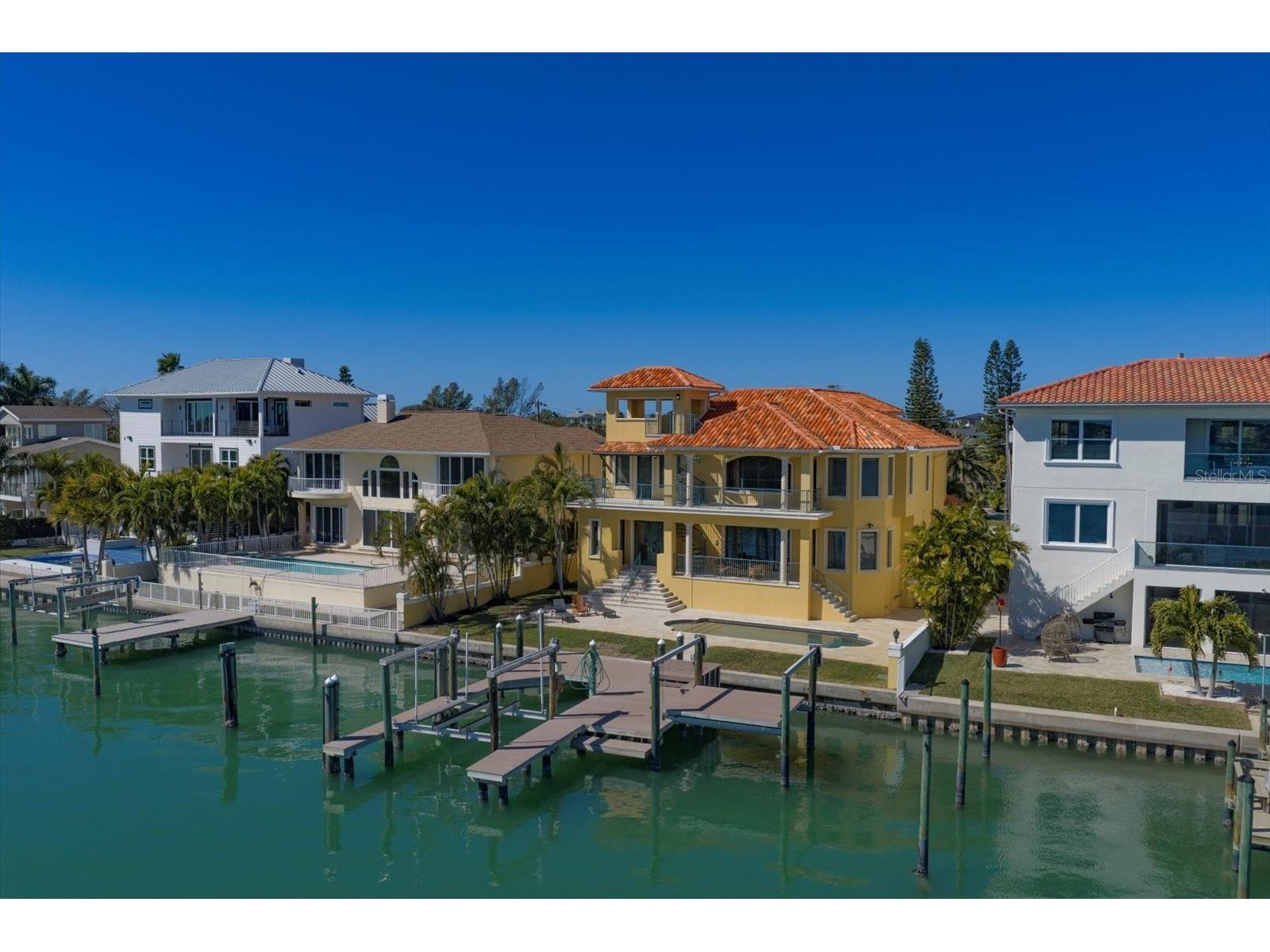 903 Harbor Drive Belleair Beach FL 33786 TB8475058 image95