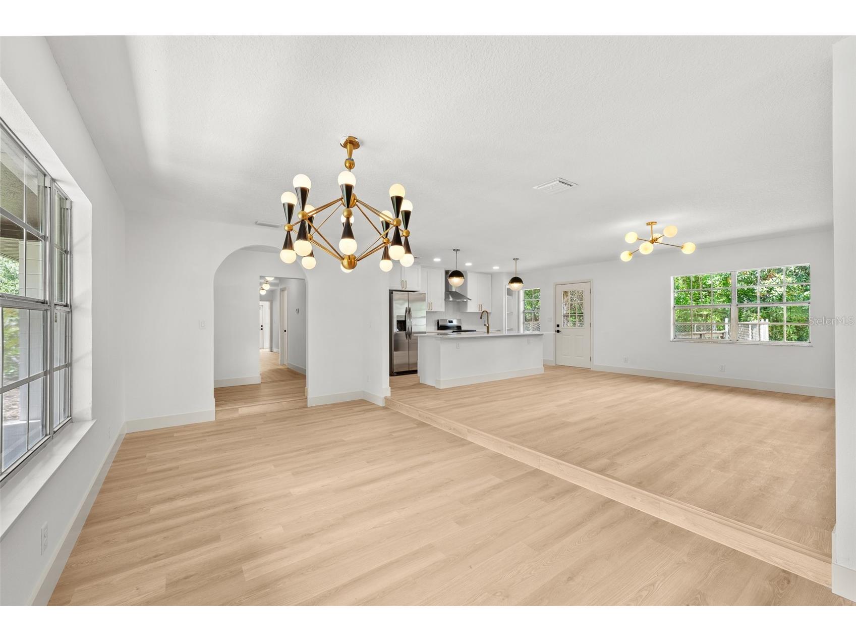 903 Lanewood Drive Seffner FL 33584 TB8494457 image10
