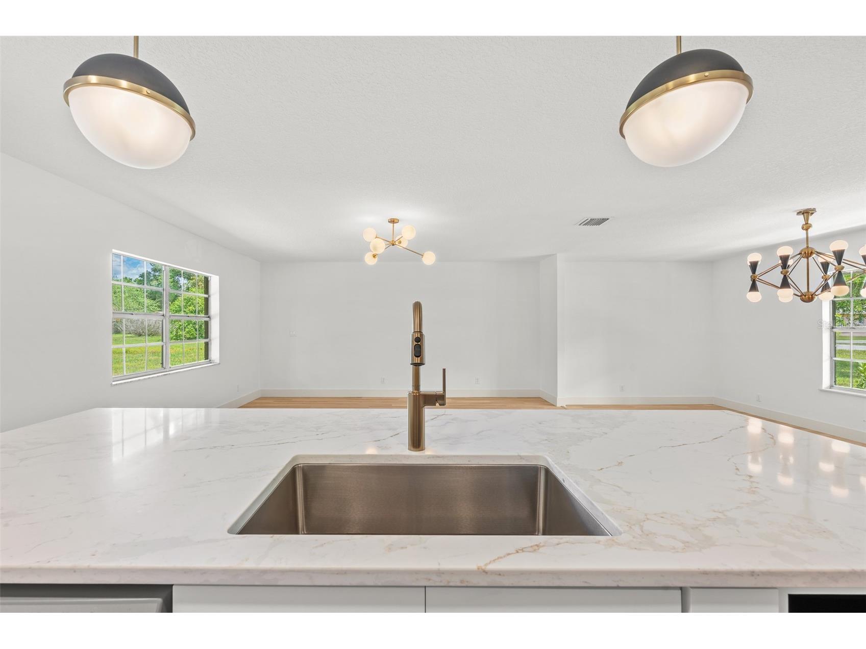 903 Lanewood Drive Seffner FL 33584 TB8494457 image22