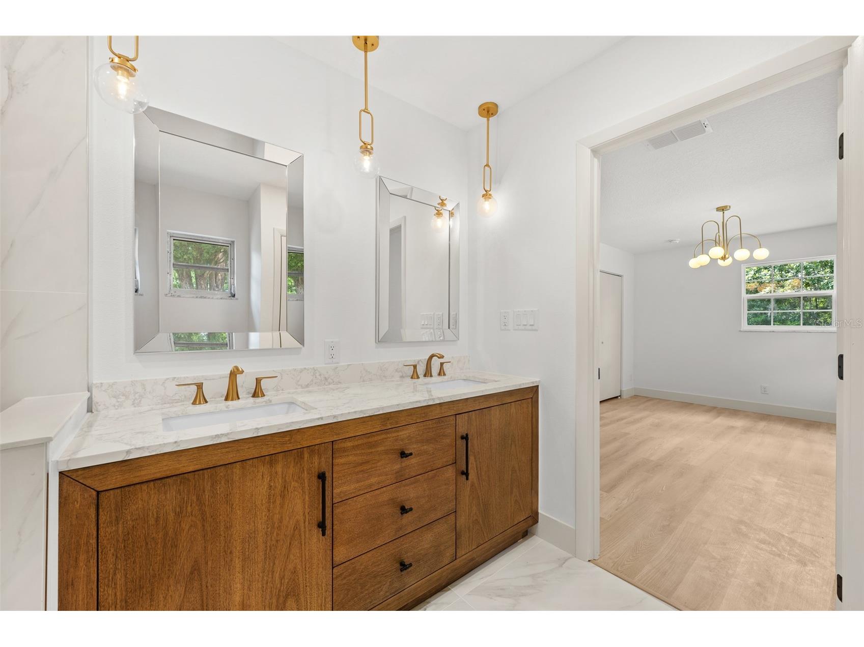 903 Lanewood Drive Seffner FL 33584 TB8494457 image31