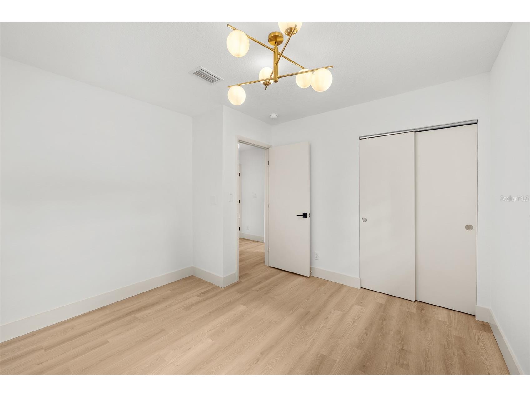 903 Lanewood Drive Seffner FL 33584 TB8494457 image36