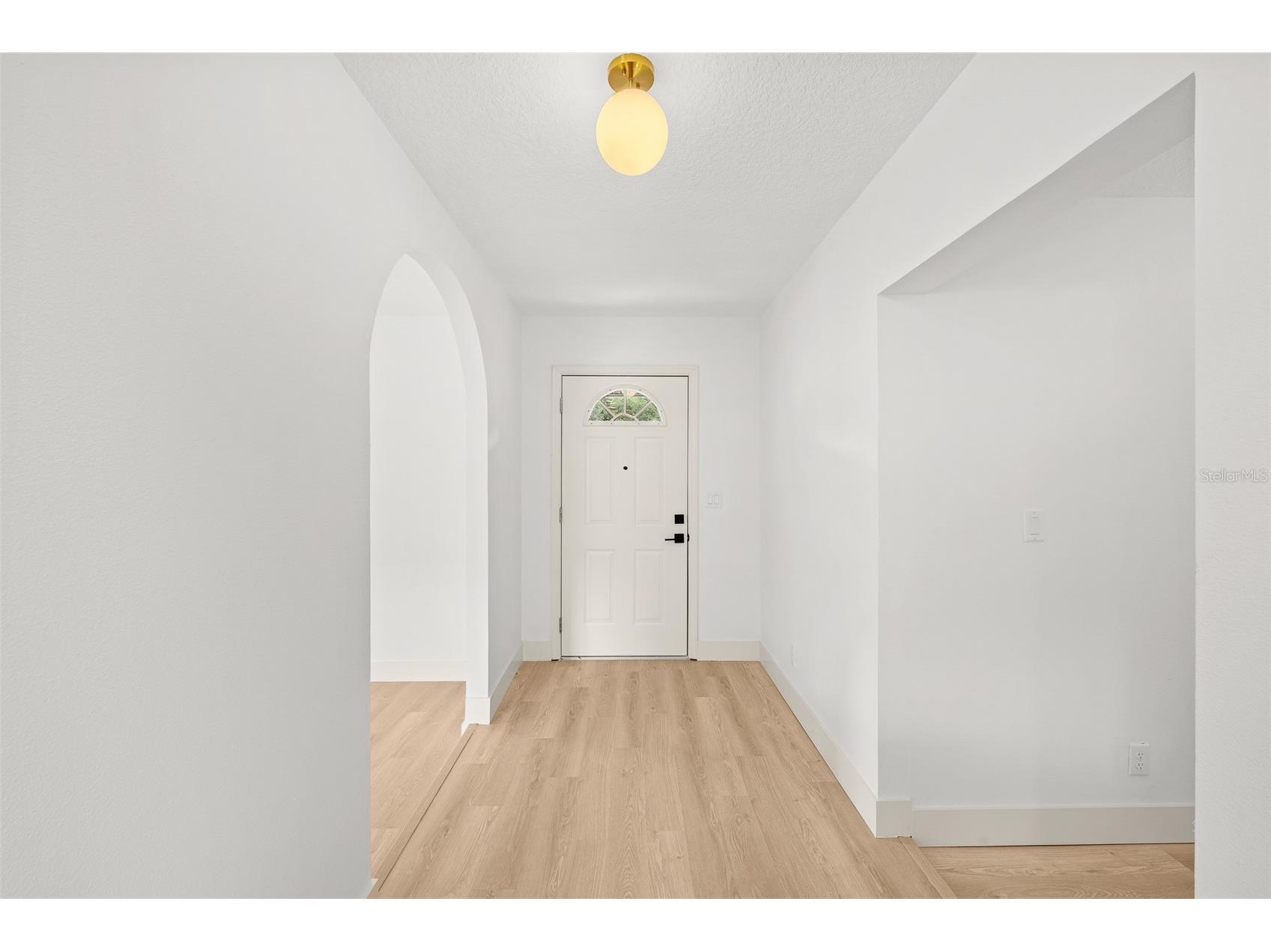 903 Lanewood Drive Seffner FL 33584 TB8494457 image9