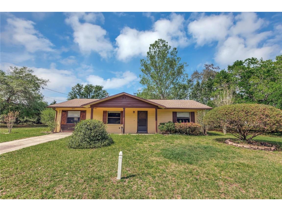 903 Long Avenue Inverness FL 34453 A4604110 image1