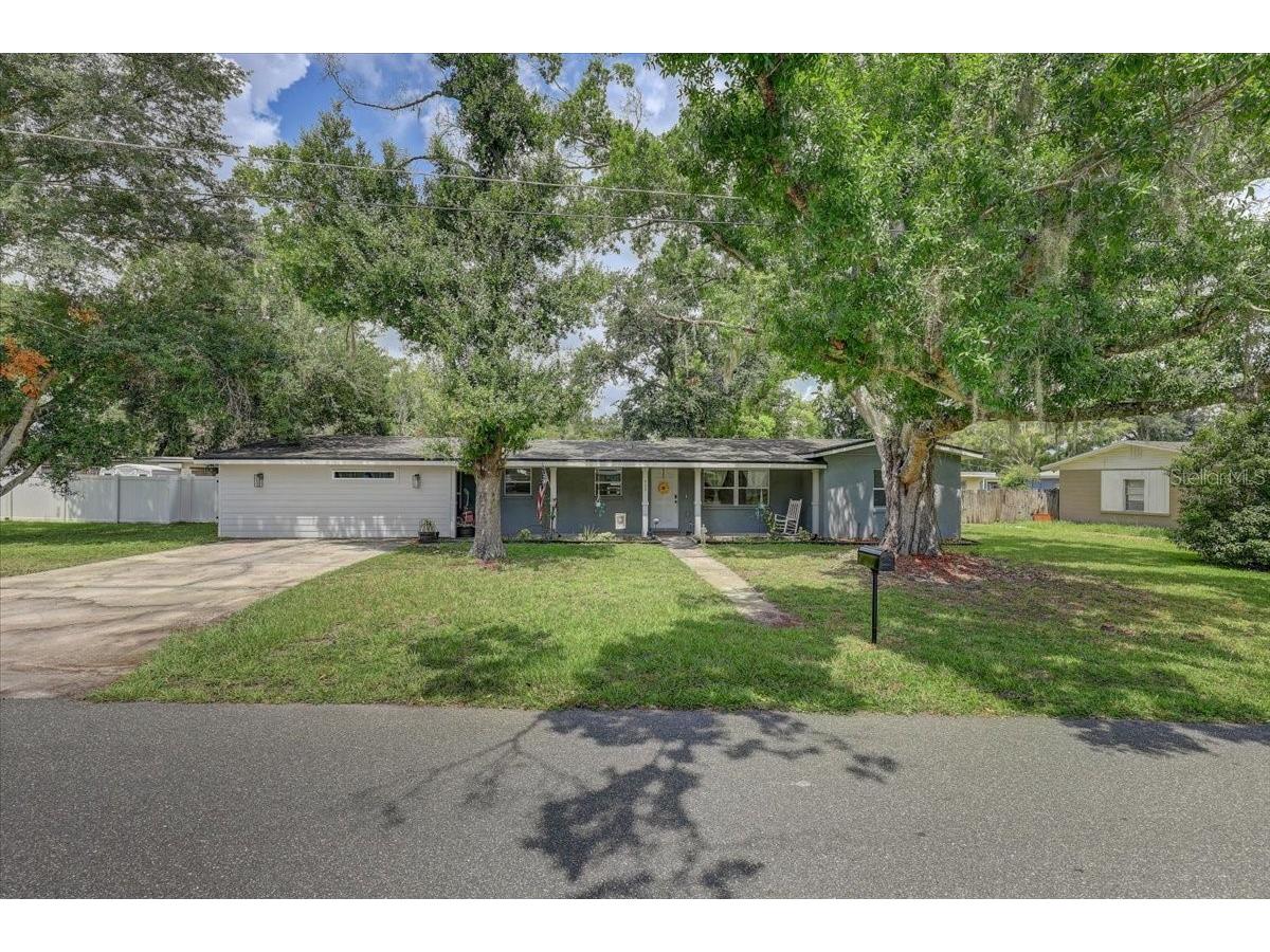 903 N Bracewell Drive Plant City FL 33563 TB8525403 image42