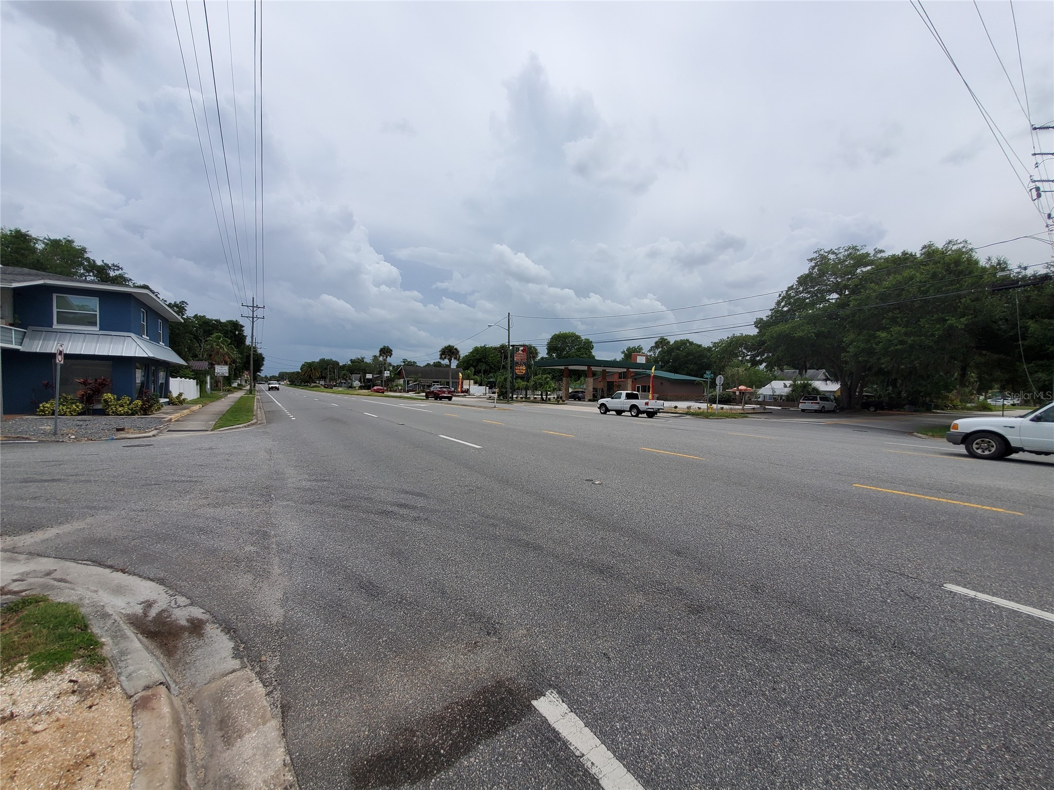 903 N Dixie Freeway New Smyrna Beach FL 32168 V4949248 image2