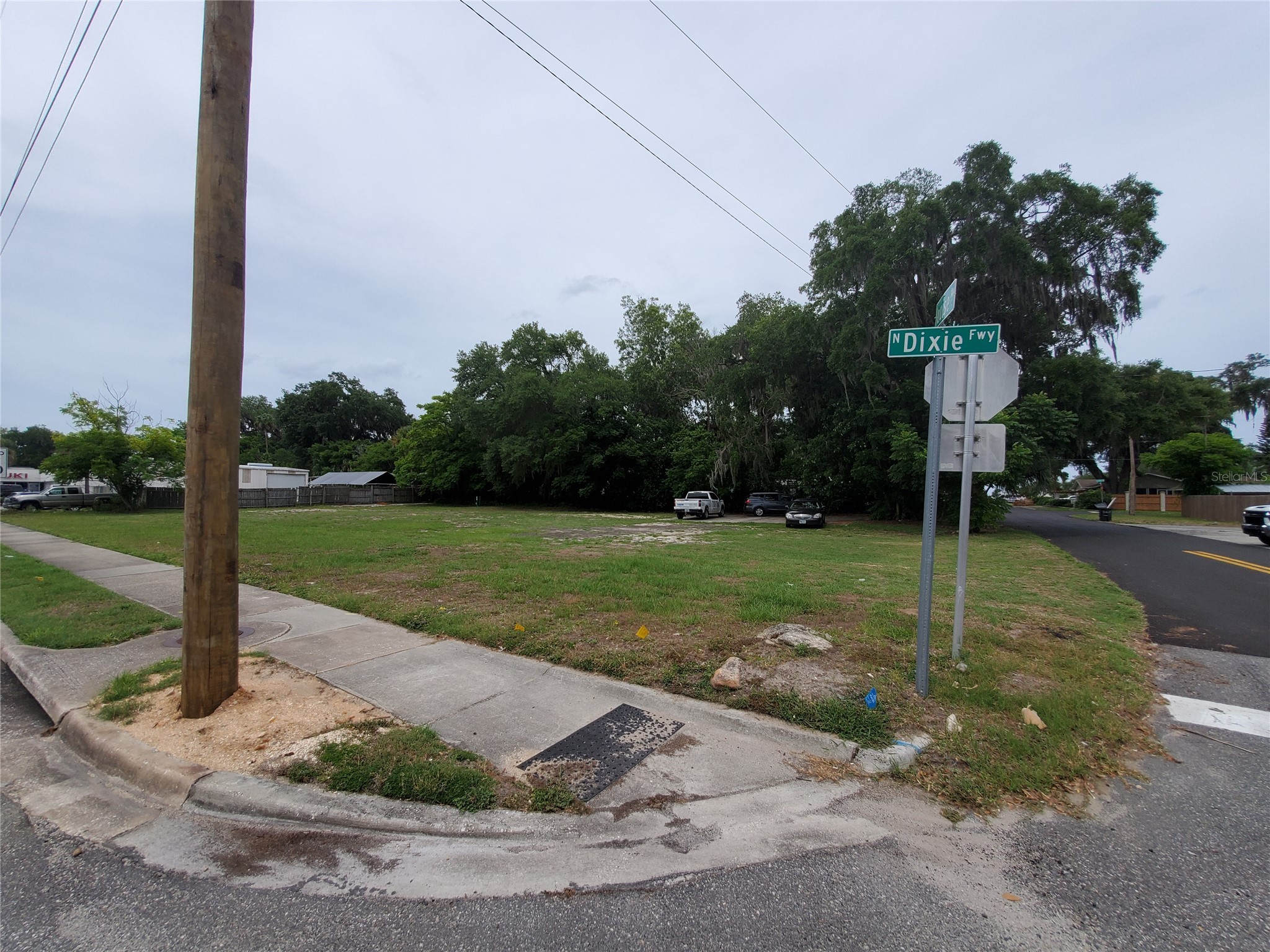 903 N Dixie Freeway New Smyrna Beach FL 32168 V4949248 image3