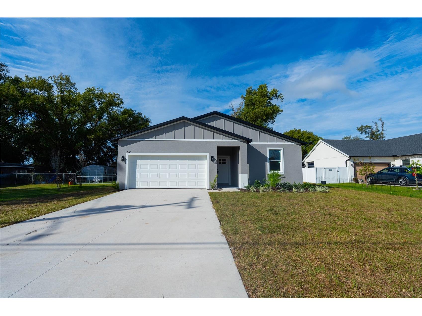 903 N New Hampshire Avenue Tavares FL 32778 O6368858 image1