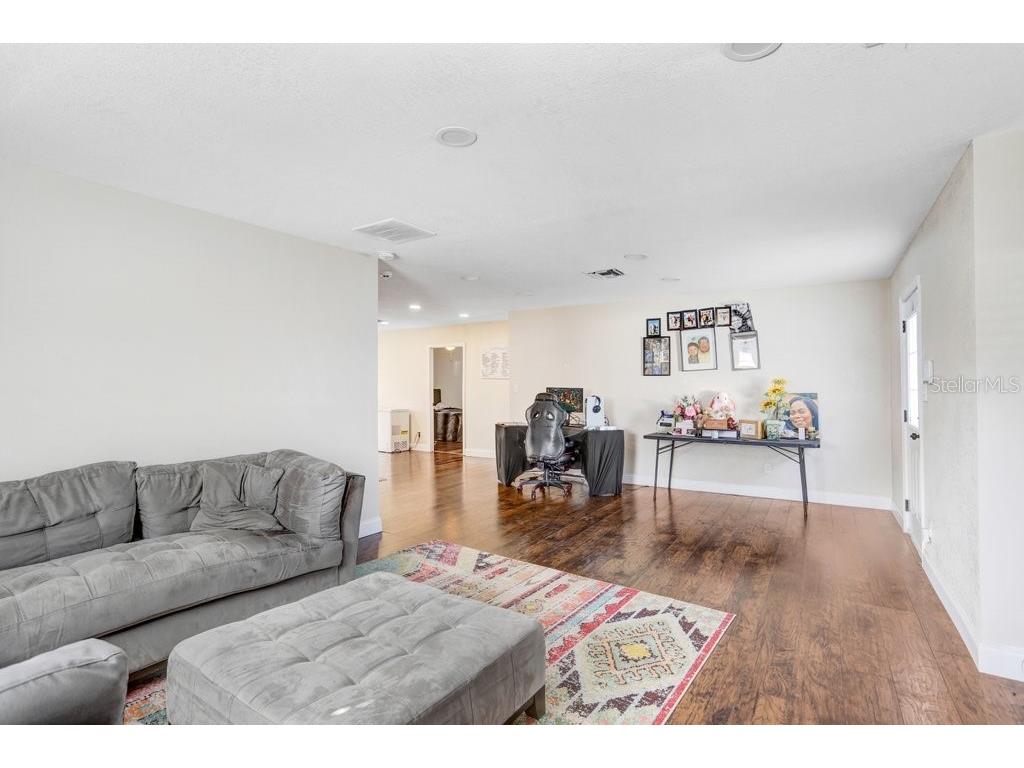 903 N Park Road Plant City FL 33563 L4958038 image2