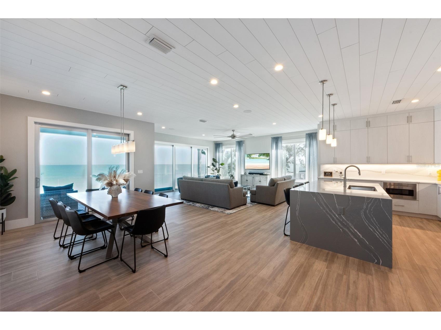 903 N Shore Drive #B Anna Maria FL 34216 A4682764 image10